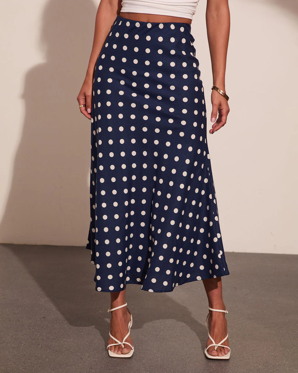 Americana Charm Linen Blend Polka Dot Midi Skirt - Image 2