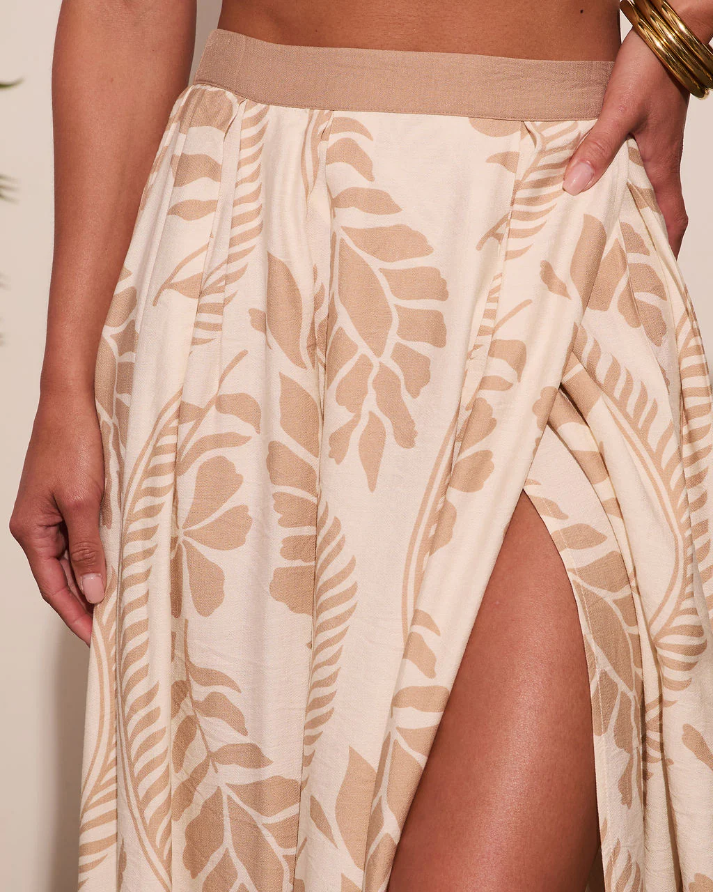 Riviera Glow Tropical Print Maxi Skirt - Image 12